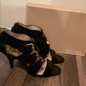 Michael Kors Viola Mid Sandal